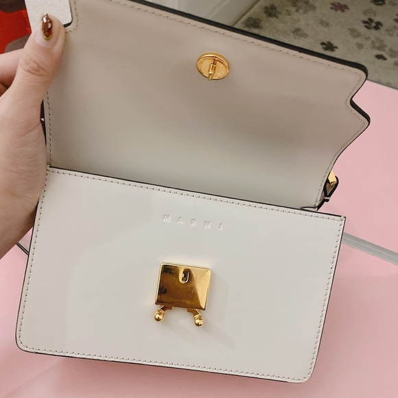 Authentic Marni truck crossbody - Picture 2 of 5